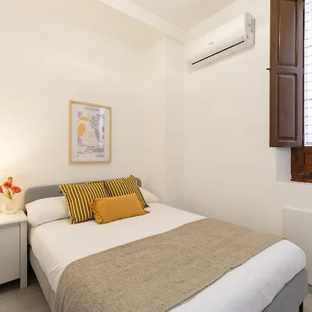 Cityscape Elegance By Fidalsa Apartament *